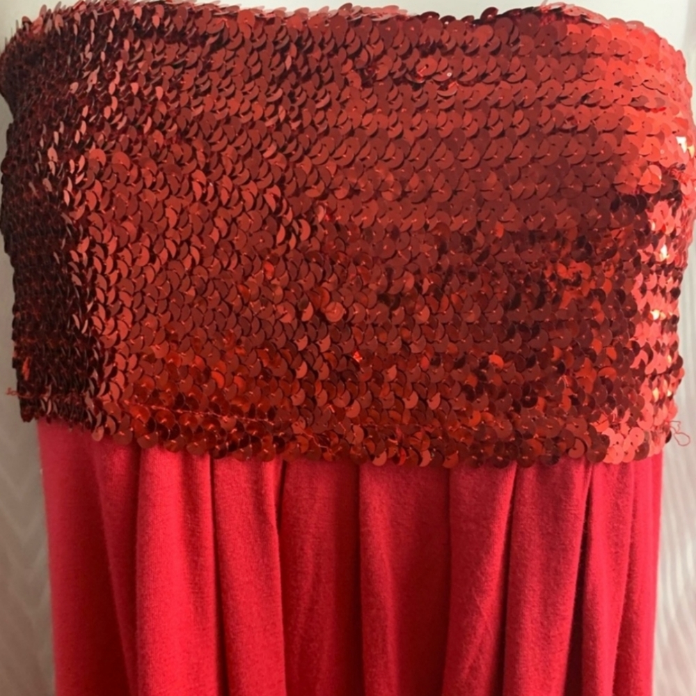 Plus sized red dress